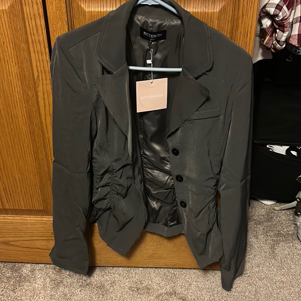 Kittenish Gray Blazer